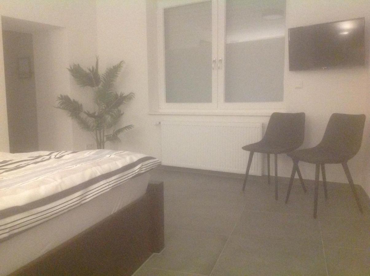 Hotel Restaurant Fritz Gronau  Bagian luar foto