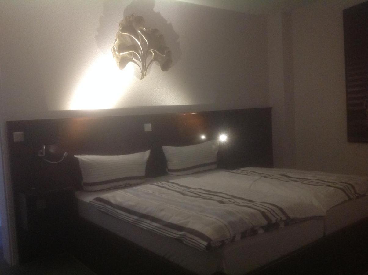 Hotel Restaurant Fritz Gronau  Bagian luar foto