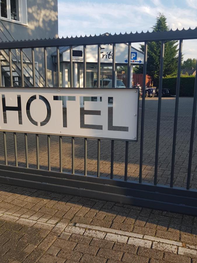 Hotel Restaurant Fritz Gronau  Bagian luar foto